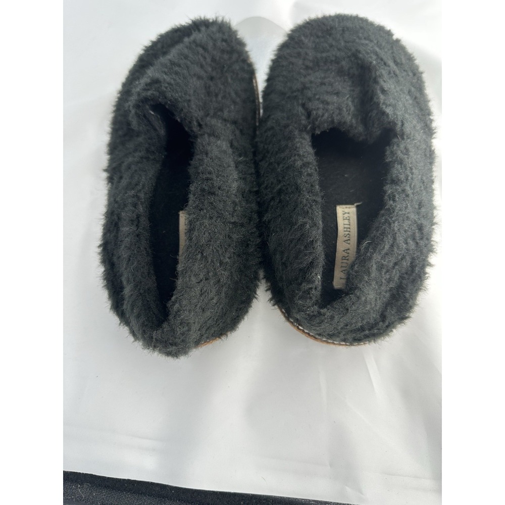 Laura Ashley Ballet Slippers Black Size Medium 6 1/2- 7 1/2